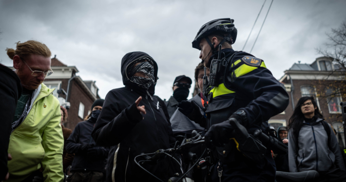 delft defend delft solidair oscar brak fotografie